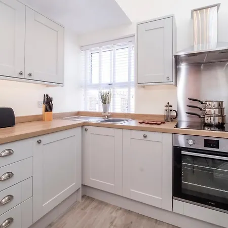 Livingstone Street With Free Parking York