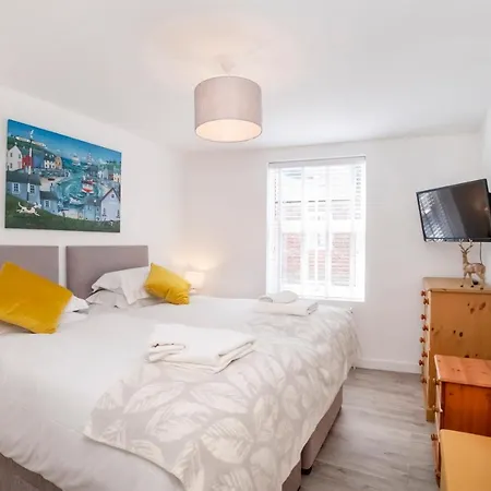 Livingstone Street With Free Parking Apartment York